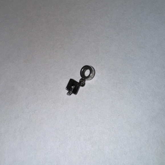Pandora Sterling Silver Graduation Hat Dangle Charm #790270 RETIRED - Picture 4 of 5
